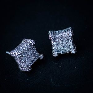Square Studded Diamond Earrings in Yellow/White Go